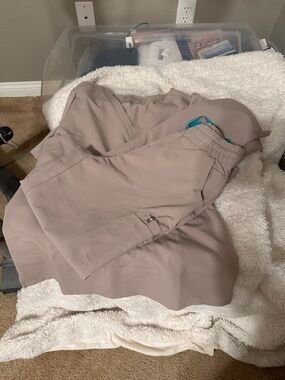 Tan Figs scrubs set.